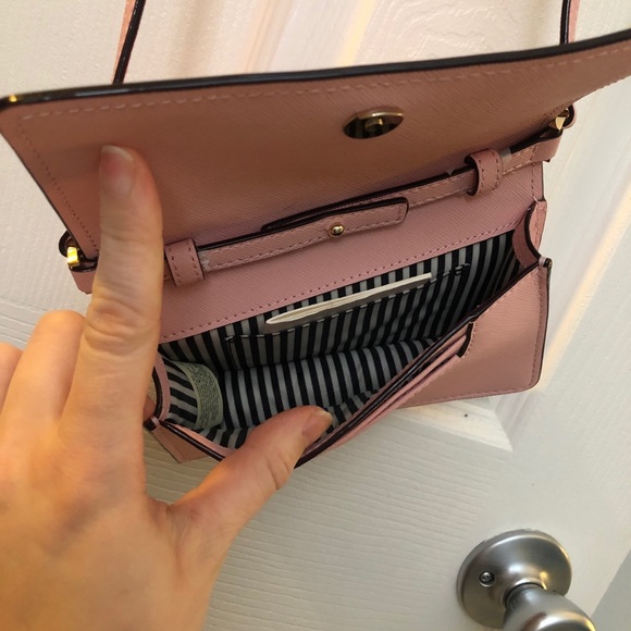 Kate Spade baby pink crossbody purse - Picture 9 of 9